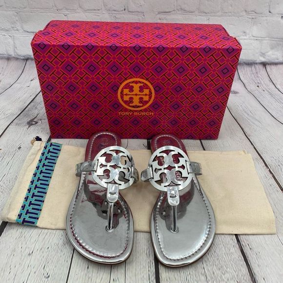 Tory Burch Miller Sandal Mirror Metallic Silver Women’s 6 NEW